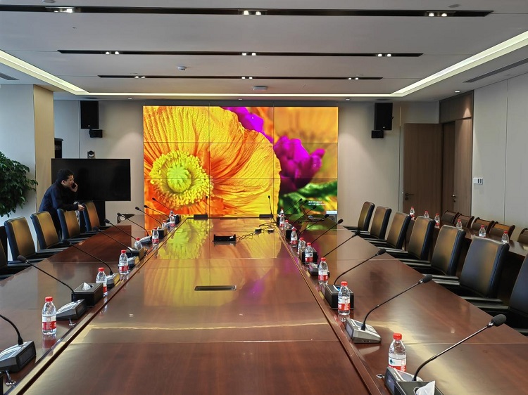 液晶拼接屏怎么樣實(shí)現(xiàn)會(huì)議辦公顯示？
